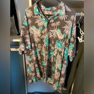 Blue/gray Hawaiian T-Shirt